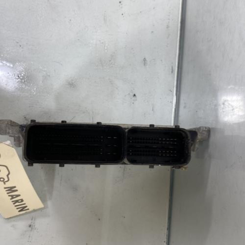 Calculateur moteur OPEL ZAFIRA B Photo n°4