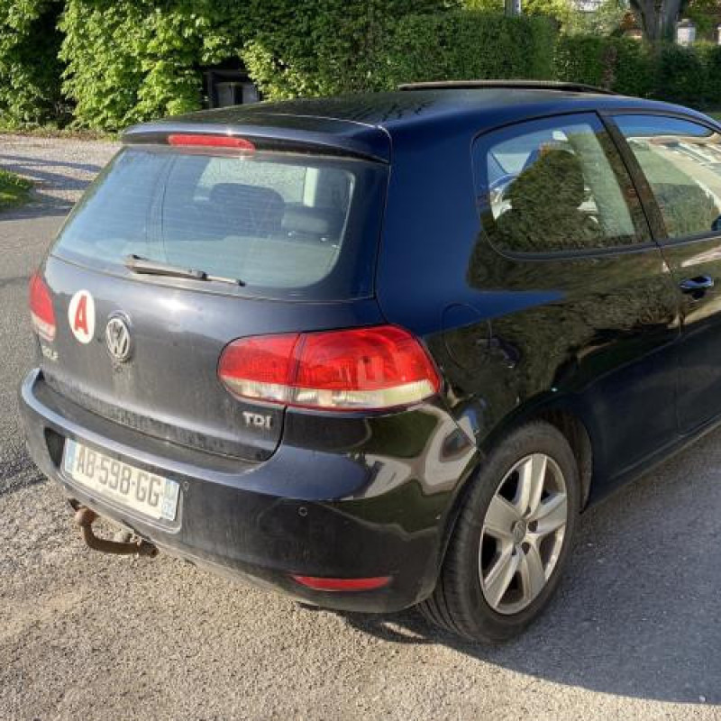 Calandre VOLKSWAGEN GOLF 6 Photo n°8