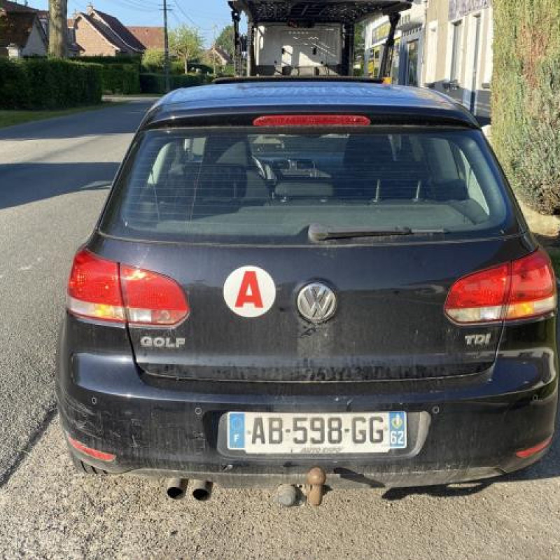 Calandre VOLKSWAGEN GOLF 6 Photo n°9