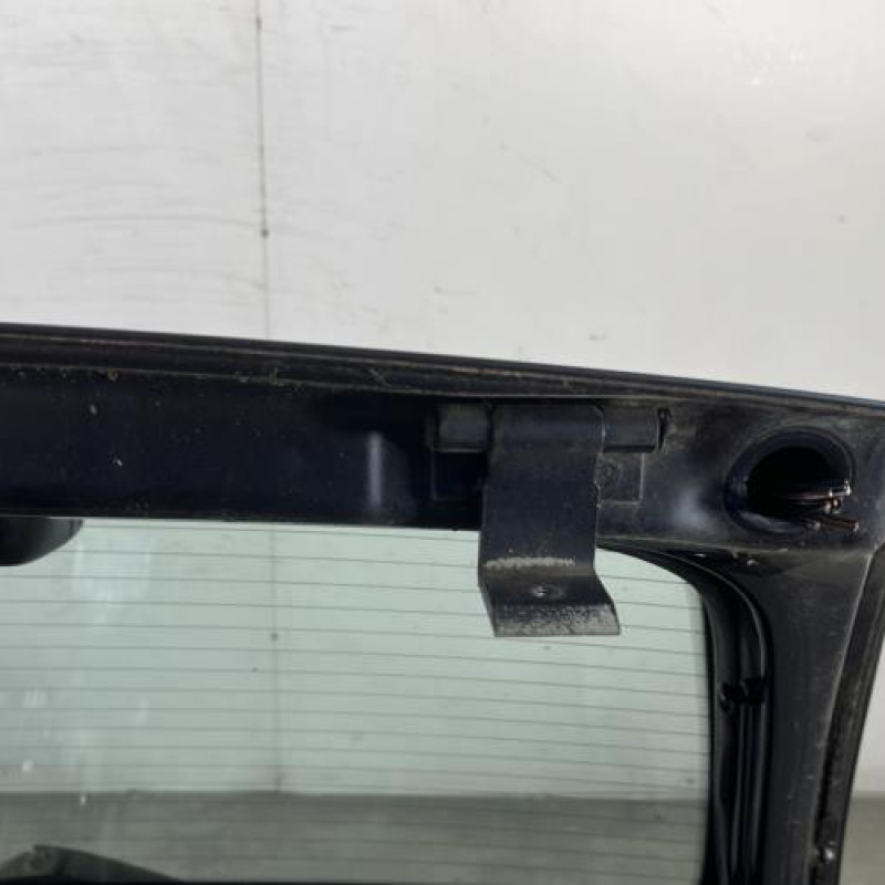 Malle/Hayon arriere OPEL CORSA C Photo n°6