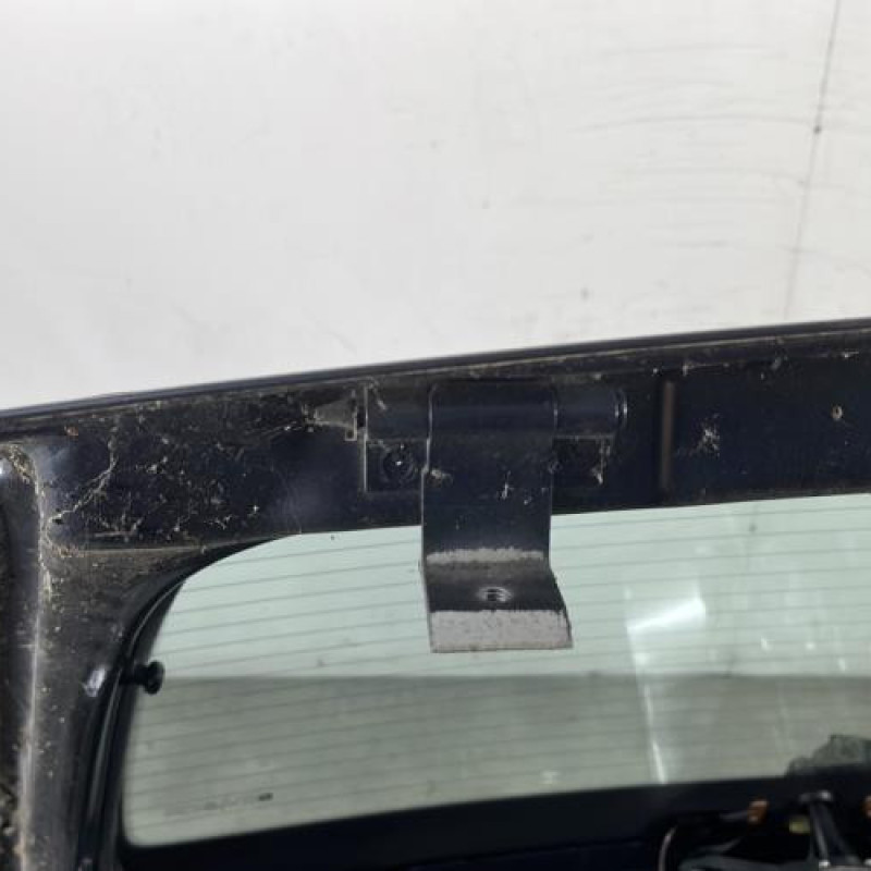 Malle/Hayon arriere OPEL CORSA C Photo n°7
