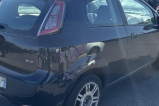 Vitre avant gauche FIAT PUNTO EVO 3