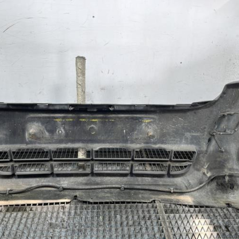 Pare choc avant RENAULT MASTER 3 Photo n°6