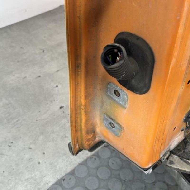 Porte avant droit RENAULT MASTER 3 Photo n°4