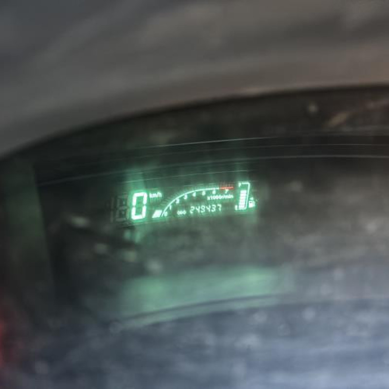Aile avant droit TOYOTA YARIS 1 Photo n°20