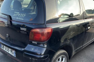 Aile avant gauche TOYOTA YARIS 1
