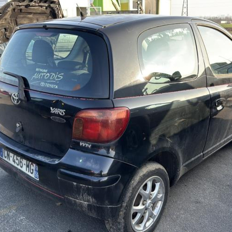 Aile avant gauche TOYOTA YARIS 1 Photo n°7