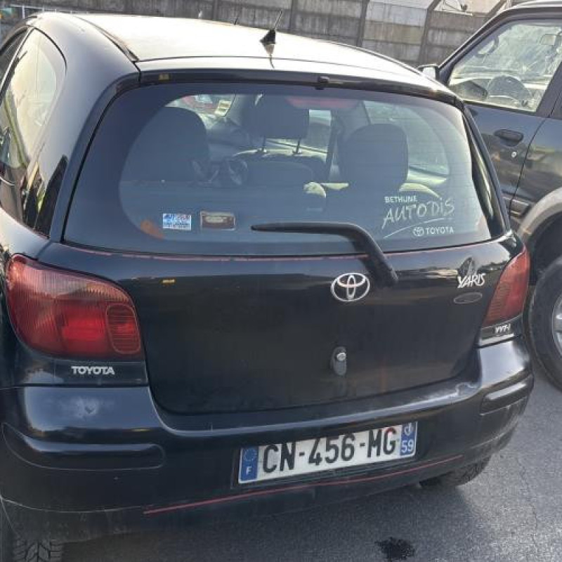 Aile avant gauche TOYOTA YARIS 1 Photo n°9