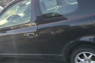 Aile avant gauche TOYOTA YARIS 1