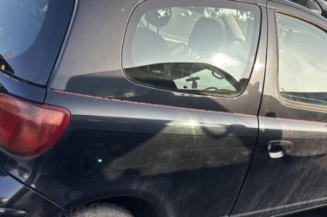 Aile avant gauche TOYOTA YARIS 1