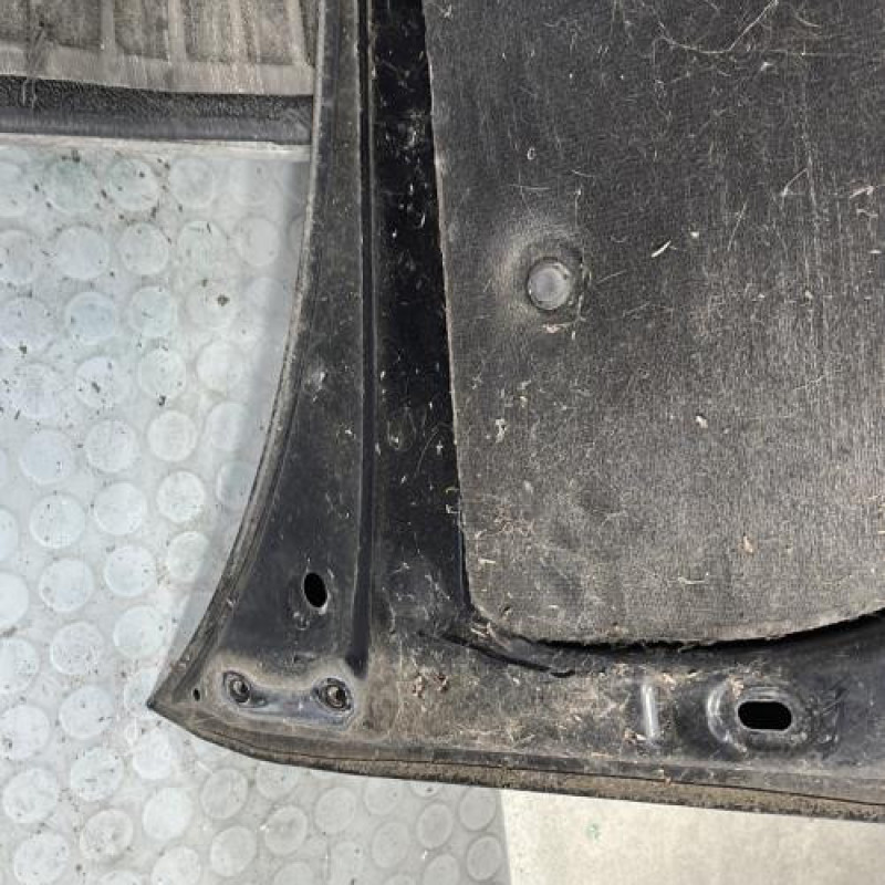 Capot TOYOTA YARIS 1 Photo n°8