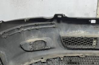 Pare choc avant TOYOTA YARIS 1
