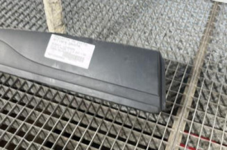 Baguette de porte arriere gauche  RENAULT CLIO 4