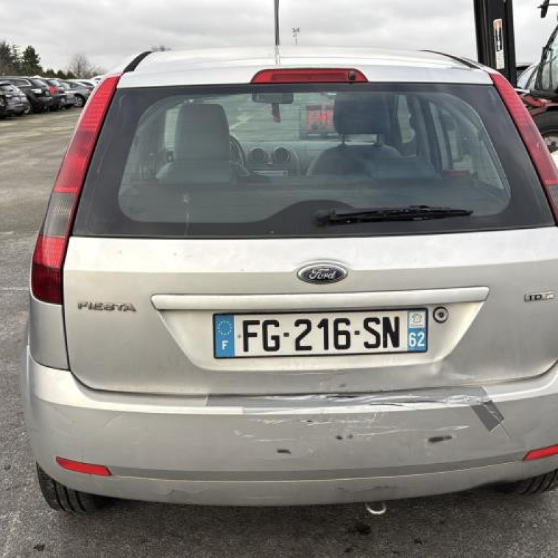 Volant FORD FIESTA 5 Photo n°5