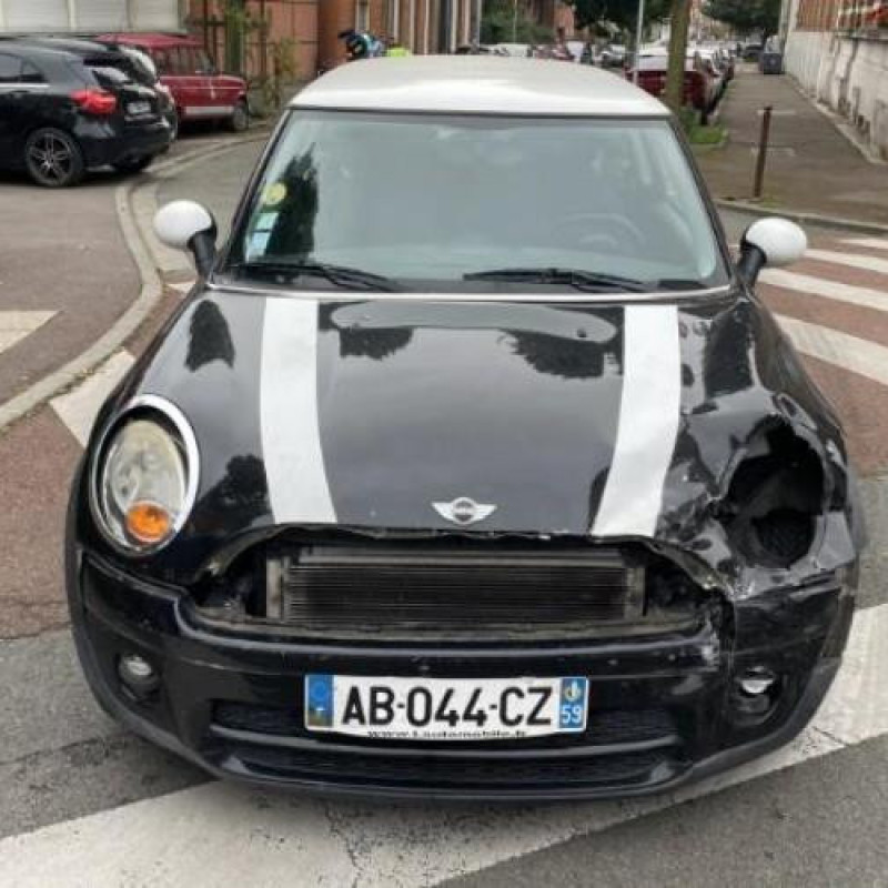 Aile avant gauche MINI MINI 2 R56 Photo n°8