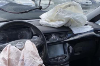 Aile avant gauche OPEL CORSA E