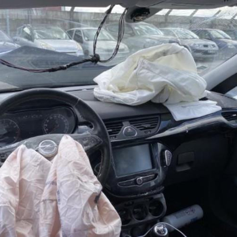 Aile avant gauche OPEL CORSA E Photo n°7