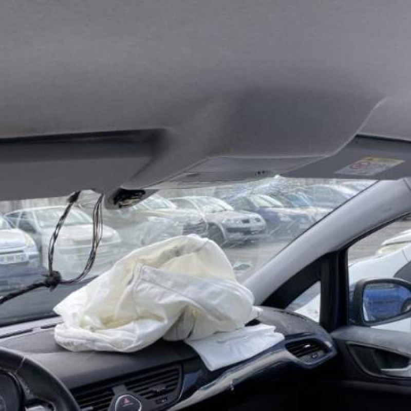 Aile avant gauche OPEL CORSA E Photo n°9