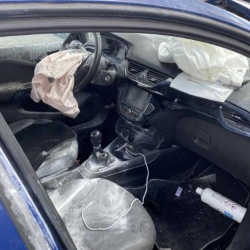 Aile avant gauche OPEL CORSA E Photo n°16