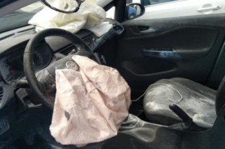 Aile avant gauche OPEL CORSA E