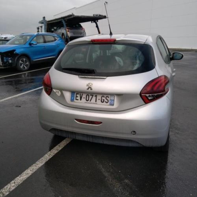 Aile avant gauche PEUGEOT 208 1 Photo n°19