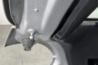 Malle/Hayon arriere PEUGEOT 208 1