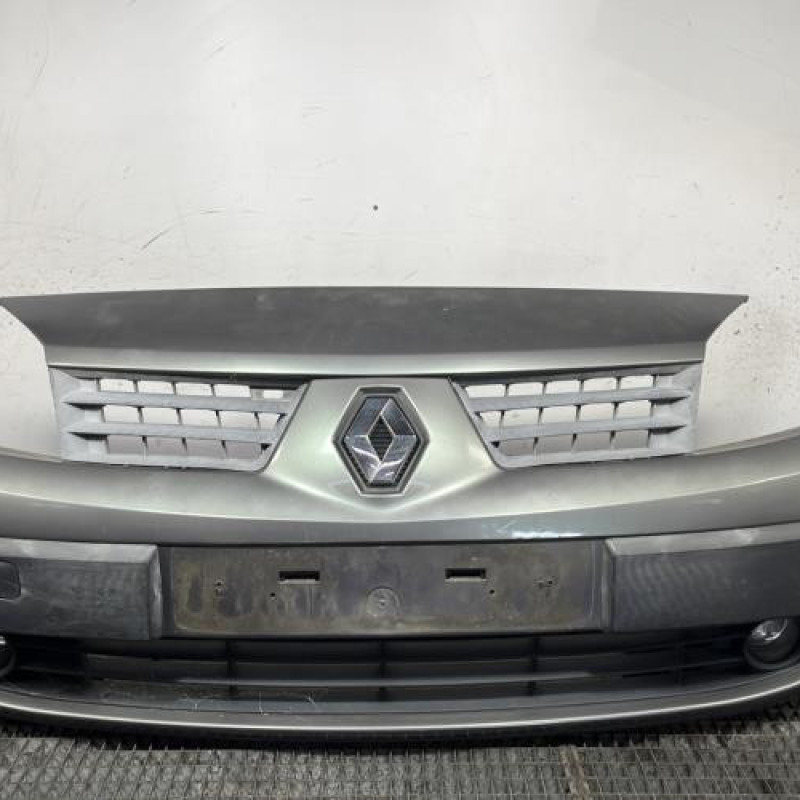Pare choc avant RENAULT SCENIC 2 Photo n°1