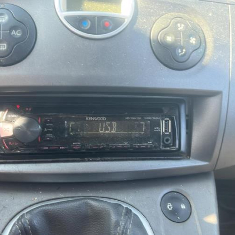 Pare choc avant RENAULT SCENIC 2 Photo n°17
