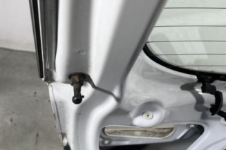 Malle/Hayon arriere HYUNDAI I 20 2