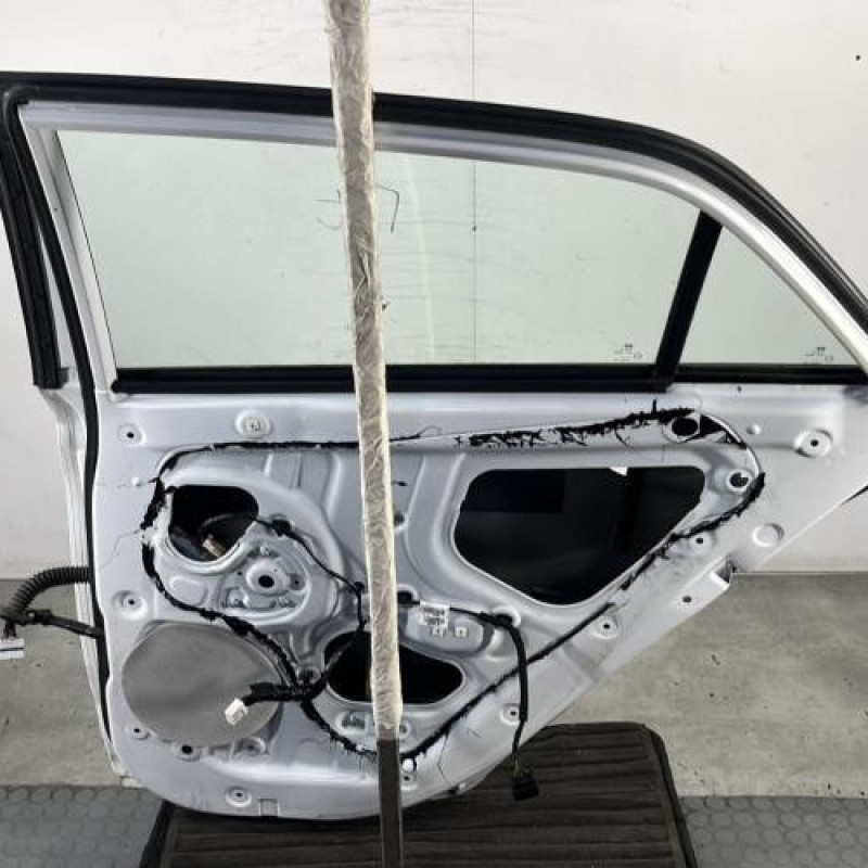 Porte arriere droit HYUNDAI I 20 2 Photo n°5