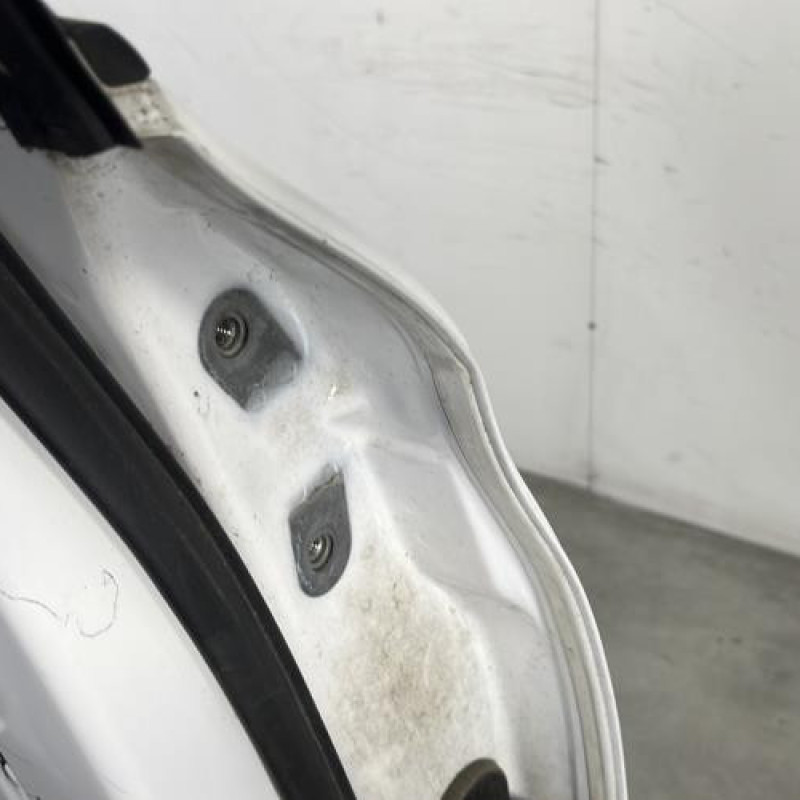 Porte arriere gauche HYUNDAI I 20 2 Photo n°2