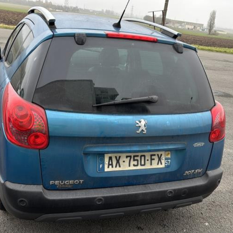 Aile avant gauche PEUGEOT 207 Photo n°9