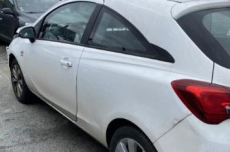 Pare boue arriere droit OPEL CORSA E