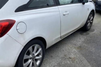 Pare boue arriere droit OPEL CORSA E