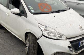 Anti brouillard droit (feux) PEUGEOT 208 1