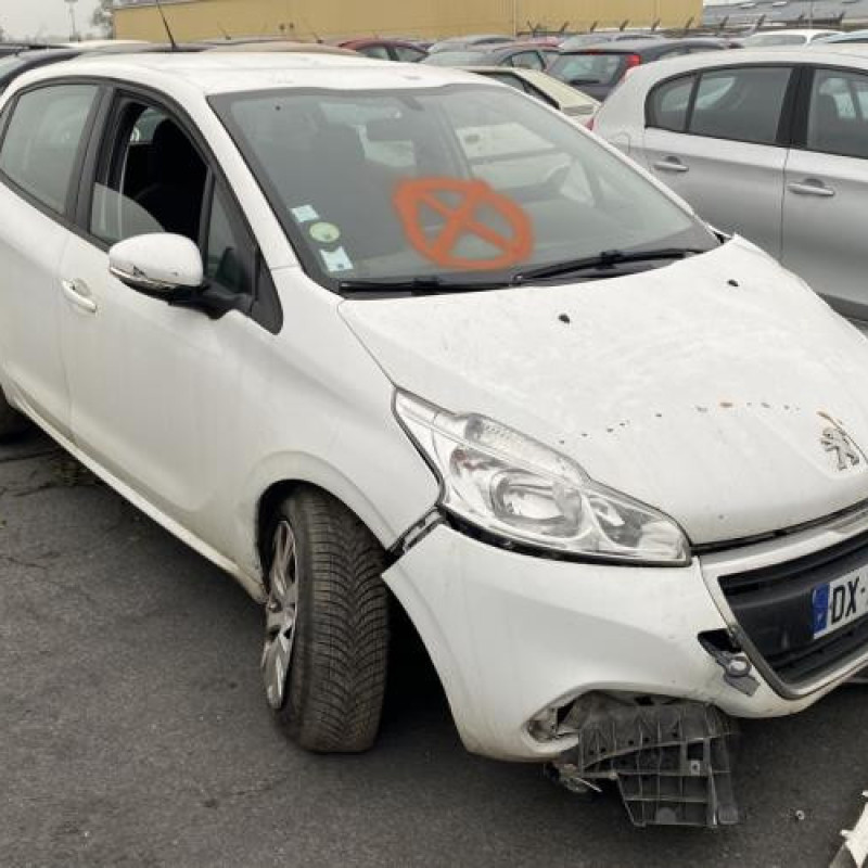 Anti brouillard droit (feux) PEUGEOT 208 1 Photo n°2