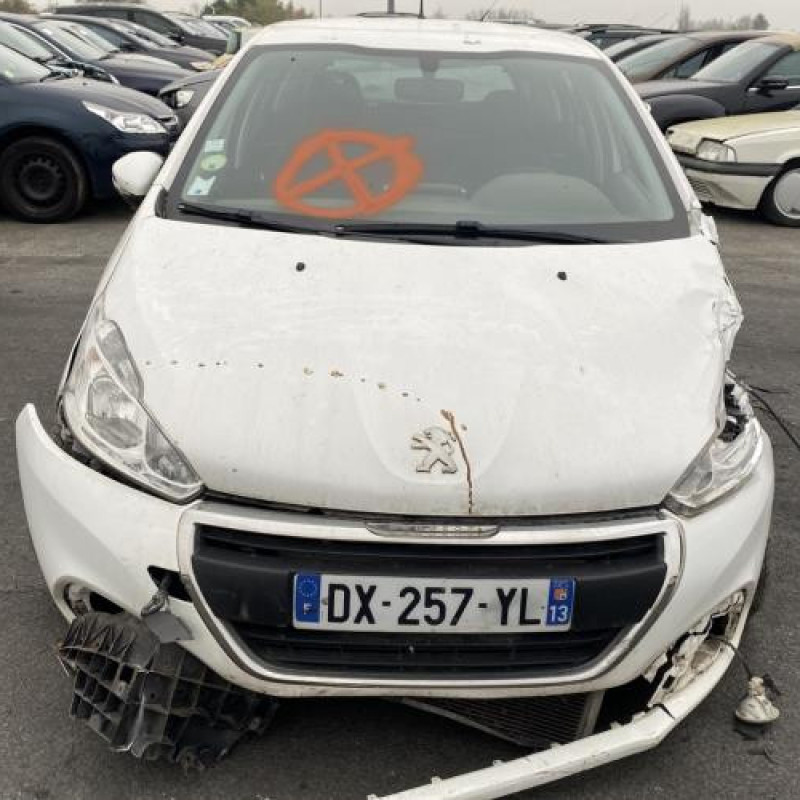 Anti brouillard droit (feux) PEUGEOT 208 1 Photo n°9