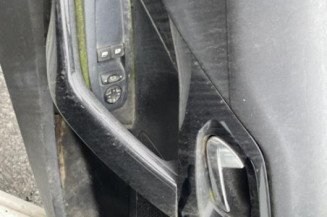 Anti brouillard droit (feux) PEUGEOT 208 1