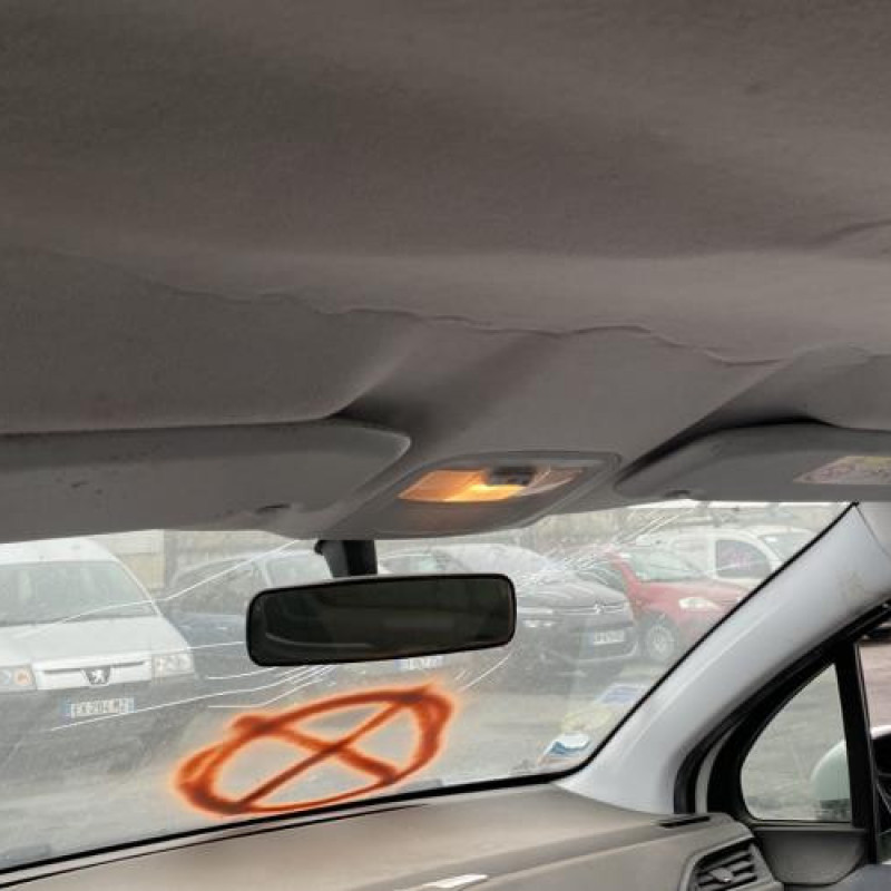 Anti brouillard droit (feux) PEUGEOT 208 1 Photo n°14