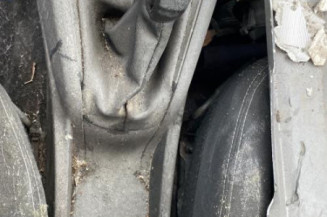 Anti brouillard droit (feux) PEUGEOT 208 1