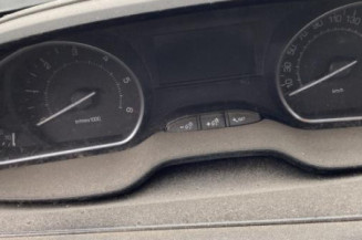 Anti brouillard droit (feux) PEUGEOT 208 1