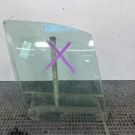 Vitre avant droit RENAULT SCENIC 1 Photo n°1