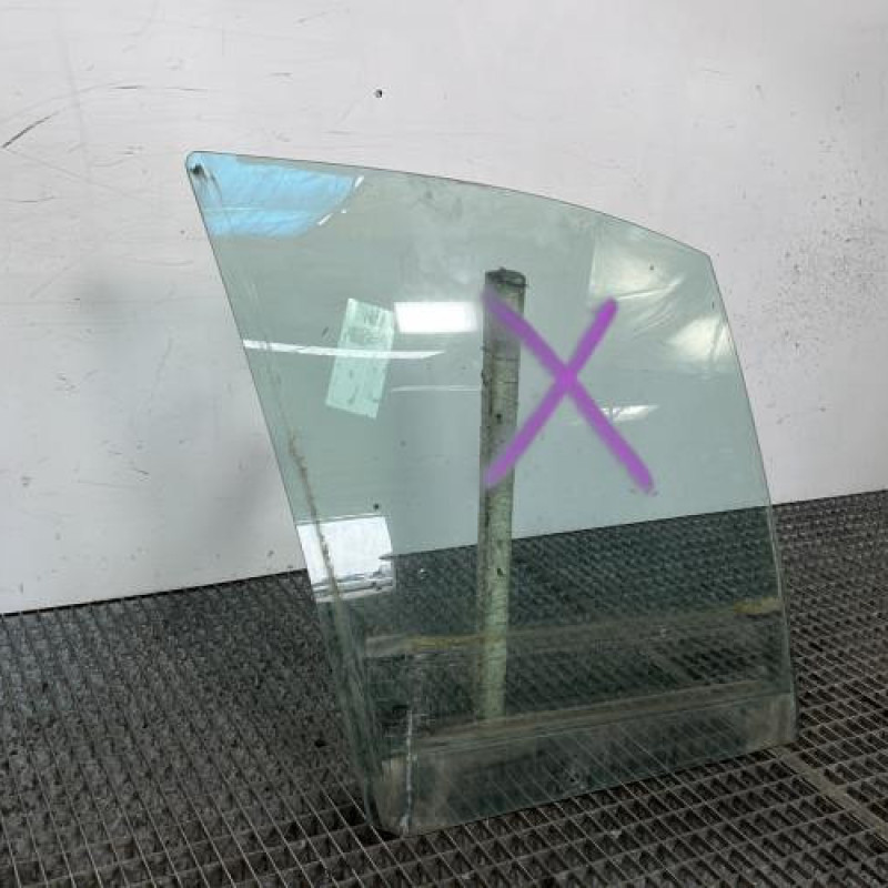 Vitre avant droit RENAULT SCENIC 1 Photo n°3