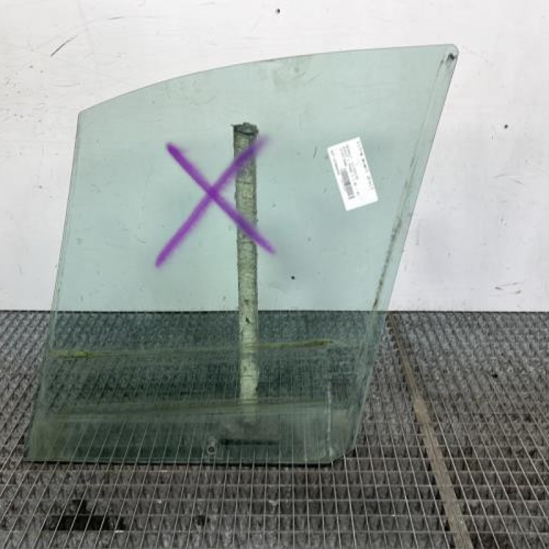 Vitre avant droit RENAULT SCENIC 1 Photo n°5