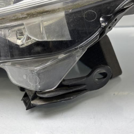 Optique avant principal gauche (feux)(phare) PEUGEOT 208 1