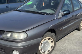 Feu arriere principal gauche (feux) RENAULT LAGUNA 1