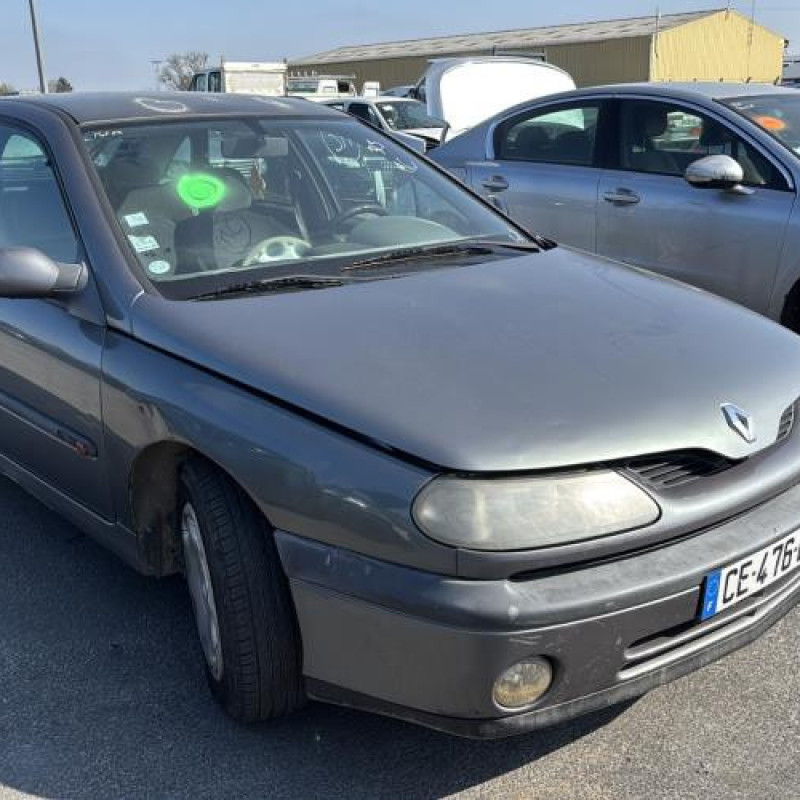 Feu arriere principal gauche (feux) RENAULT LAGUNA 1 Photo n°5
