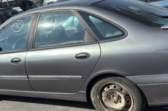 Feu arriere principal gauche (feux) RENAULT LAGUNA 1