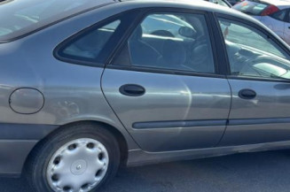 Feu arriere principal gauche (feux) RENAULT LAGUNA 1