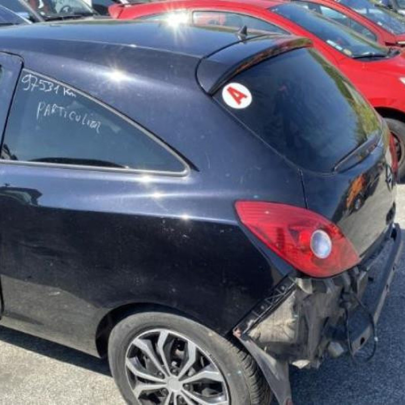 Moteur OPEL CORSA D Photo n°10
